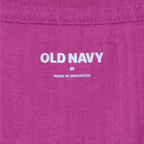 Old Navy Top Size Medium Raspberry Pink Long Sleeve Square Neckline - Picture 7 of 7